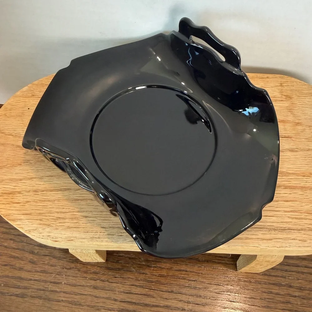 LE Smith Mt Pleasant Black Amethyst Glass Bon Bon Dish Vintage 2 Handle Tray